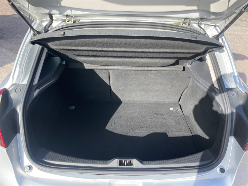 Used Renault Megane 2015 for sale - 78014885: Photo 10