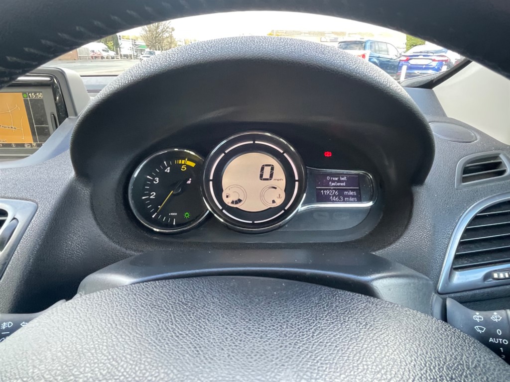 Used Renault Megane 2015 for sale - 78014885: Photo 14