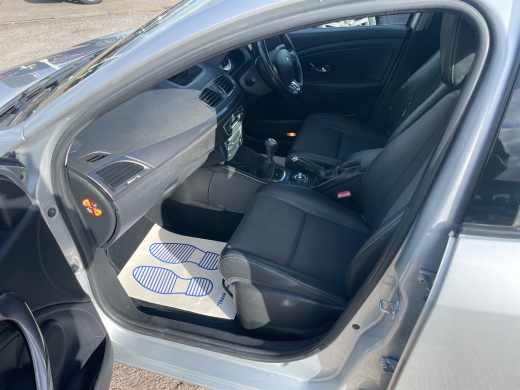 Used Renault Megane 2015 for sale - 78014885: Photo 8