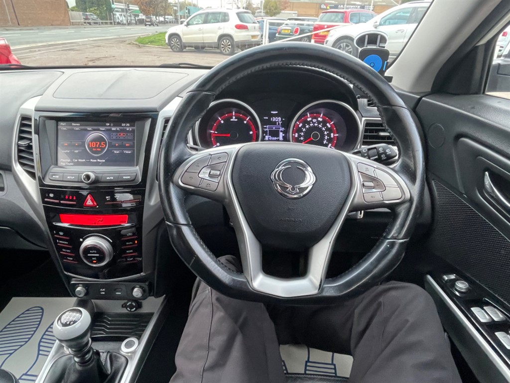 Used Ssangyong Tivoli 2015 for sale - 76494188: Photo 12