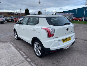 Used Ssangyong Tivoli 2015 for sale - 76494188: Photo