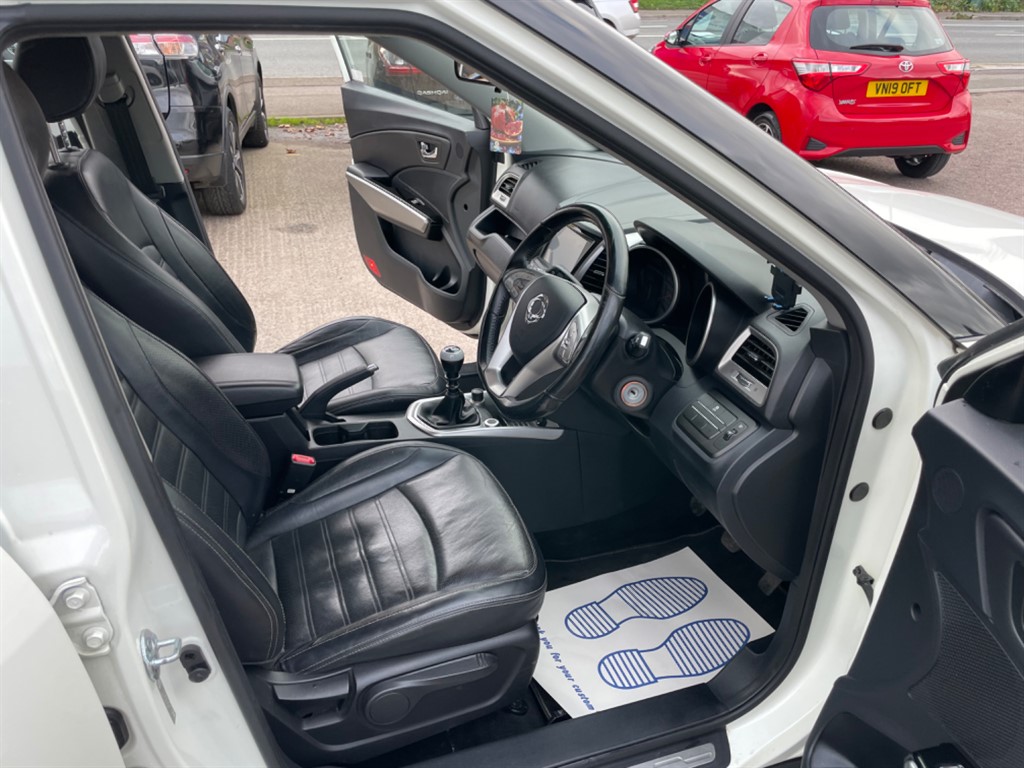 Used Ssangyong Tivoli 2015 for sale - 76494188: Photo 7