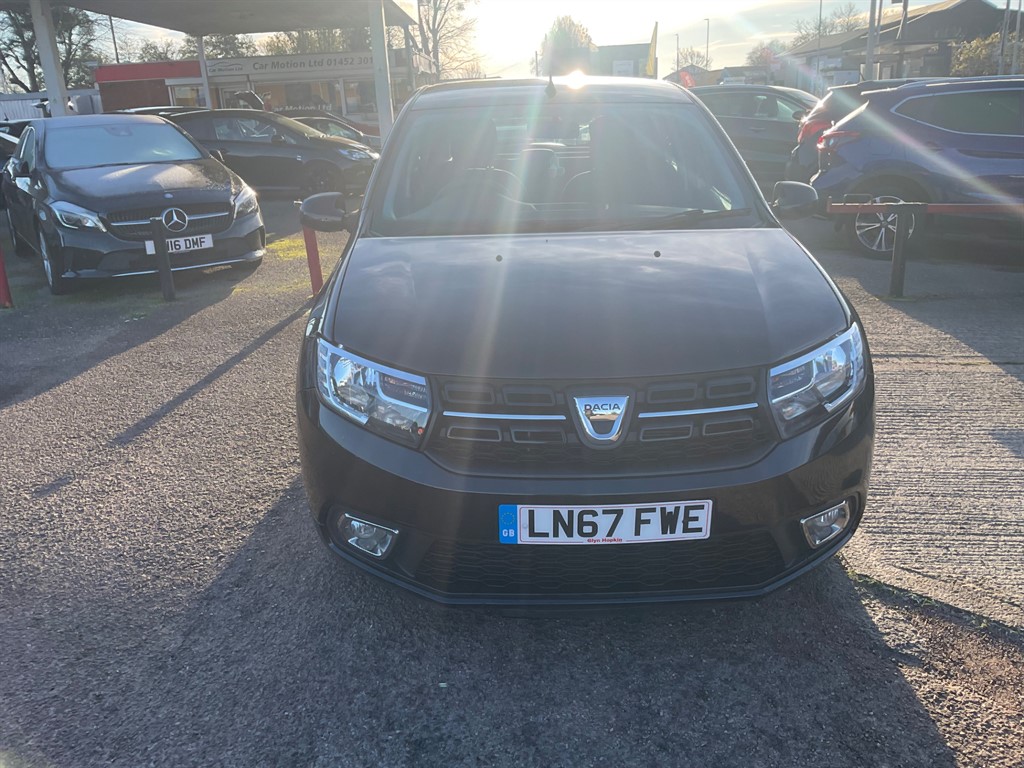 Used Dacia Sandero 2017 for sale - 76652869: Photo 2
