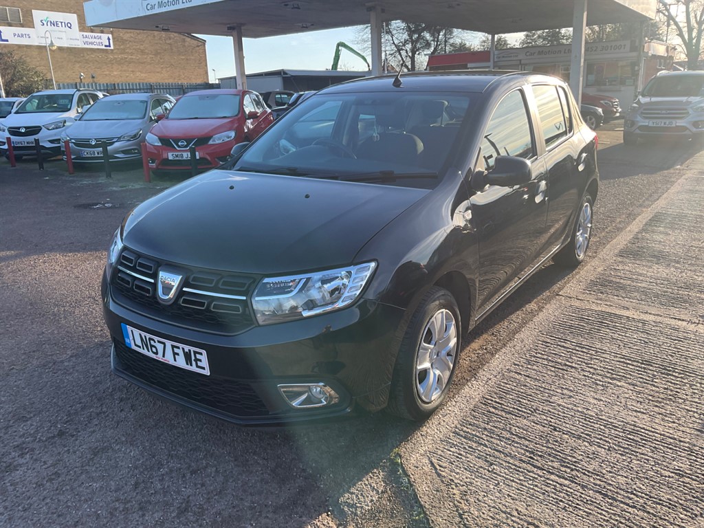 Used Dacia Sandero 2017 for sale - 76652869: Photo 3