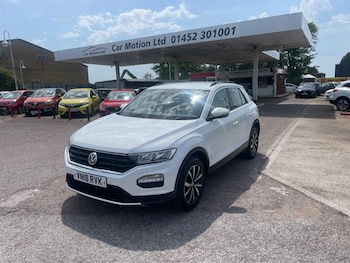 Used Volkswagen T-Roc 2018 for sale - 78973876: Photo