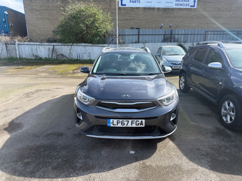 Used Kia Stonic 2018 for sale - 77819239: Photo 2