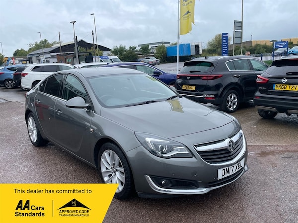 Used Vauxhall Insignia 2017 for sale - 76161644: Photo 1