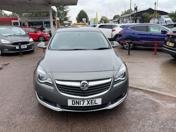 Used Vauxhall Insignia 2017 for sale - 76161644: Photo 2