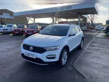 Used Volkswagen T-Roc 2018 for sale - 76894970: Photo