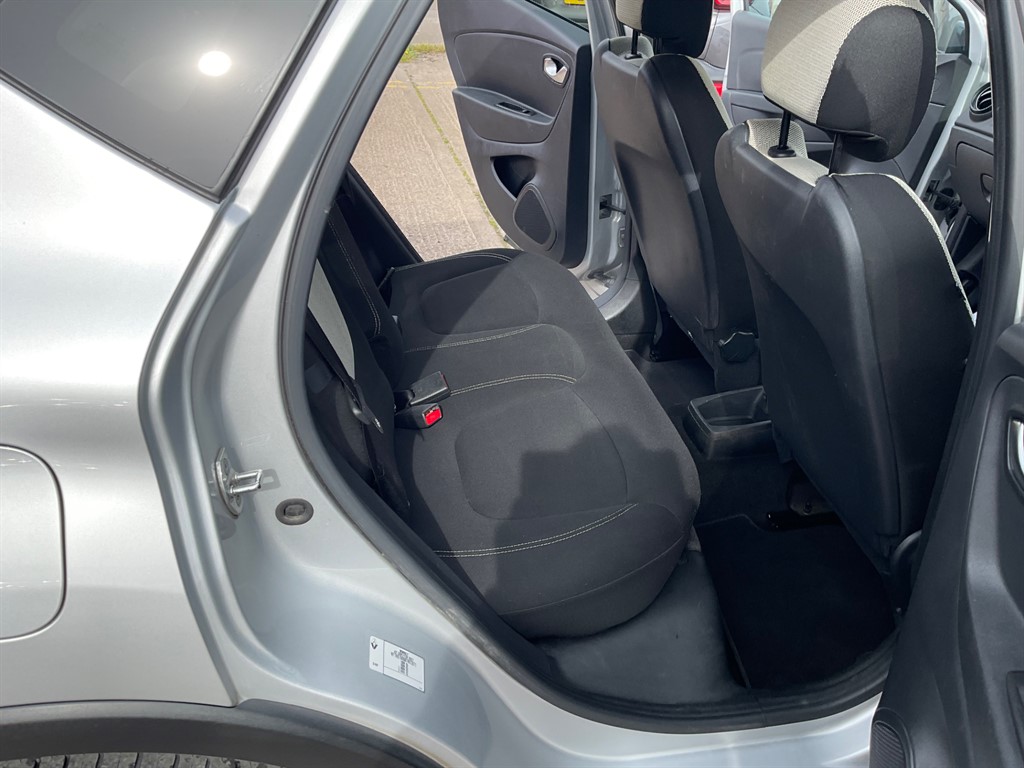 Used Renault Captur 2018 for sale - 78180047: Photo 8