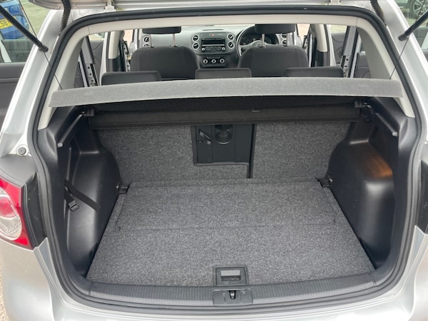 Used Volkswagen Golf Plus 2012 for sale - 76276937: Photo 11