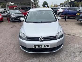 Used Volkswagen Golf Plus 2012 for sale - 76276937: Photo 2