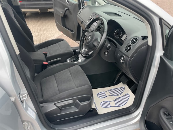 Used Volkswagen Golf Plus 2012 for sale - 76276937: Photo 7