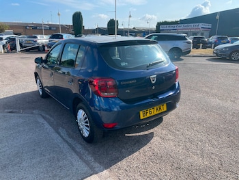 Used Dacia Sandero 2017 for sale - 79603744: Photo