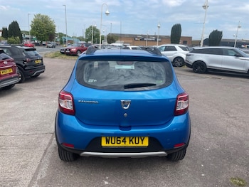 Used Dacia Sandero Stepway 2014 for sale - 78456842: Photo