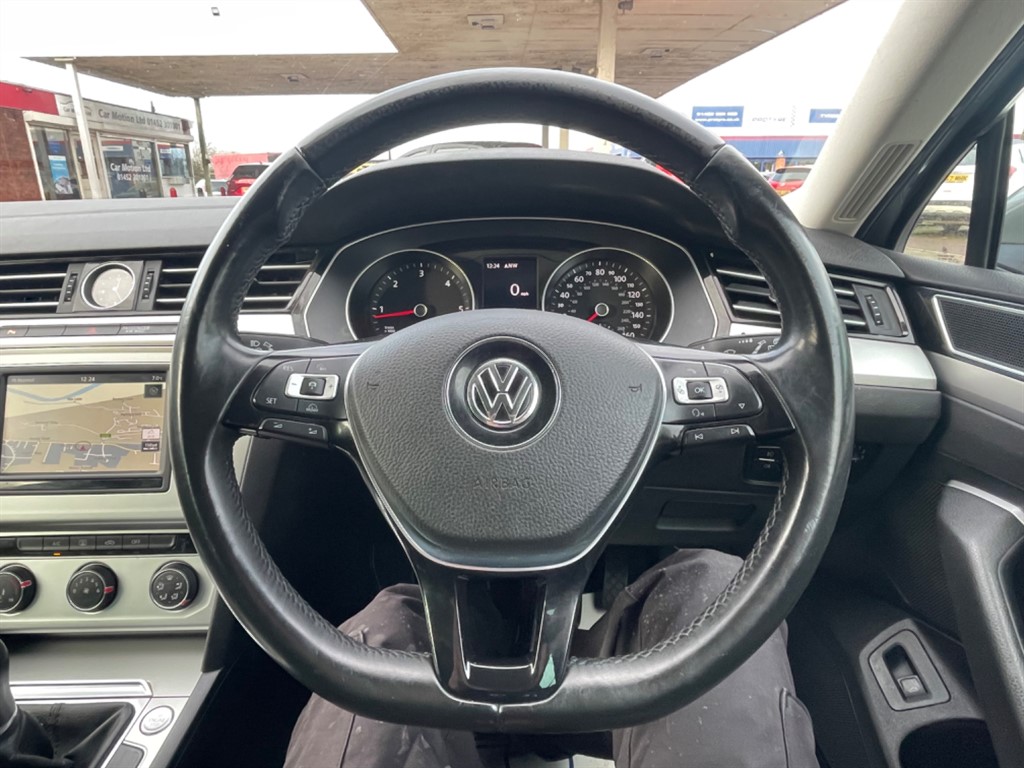 Used Volkswagen Passat 2015 for sale - 76960398: Photo 13