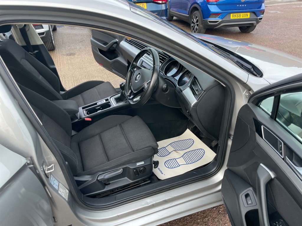 Used Volkswagen Passat 2015 for sale - 76960398: Photo 7