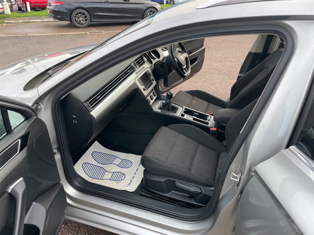 Used Volkswagen Passat 2015 for sale - 76960398: Photo 9