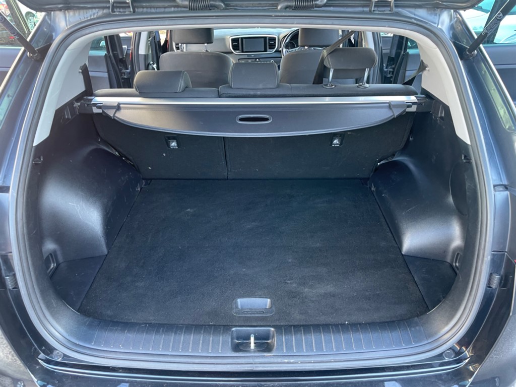 Used Kia Sportage 2018 for sale - 76027925: Photo 11