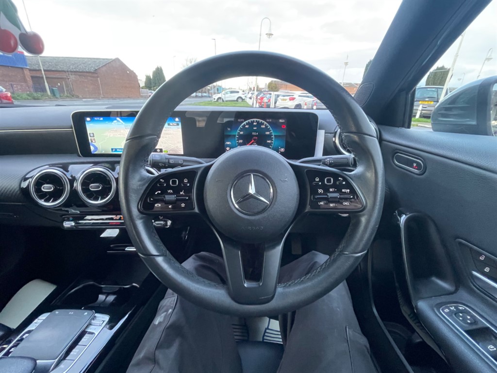 Used Mercedes-Benz A-Class 2018 for sale - 76738563: Photo 12