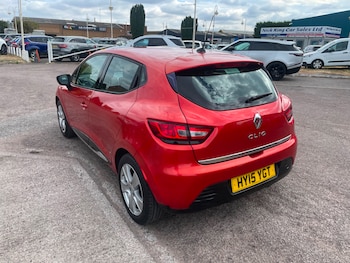 Used Renault Clio 2015 for sale - 79548432: Photo