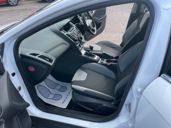 Used Ford Focus 2012 for sale - 75571189: Photo 9