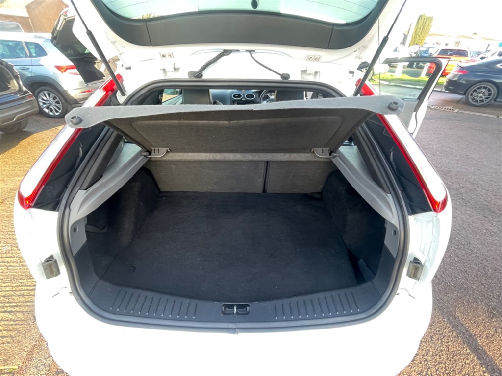 Used Ford Focus 2008 for sale - 77235674: Photo 12