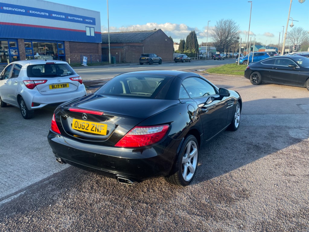 Used Mercedes-Benz SLK 2012 for sale - 77442928: Photo 6