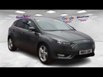 2015 - 1.0 T EcoBoost Titanium 5-Door