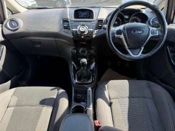 Used Ford Fiesta 2015 for sale - 74785755: Photo