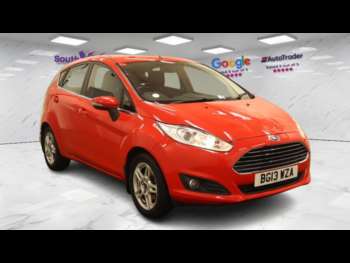 2013 - 1.25 82 Zetec 5dr