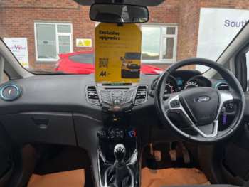 Used Ford Fiesta 2015 for sale - 74346373: Photo
