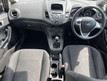 Used Ford Fiesta 2015 for sale - 74723194: Photo