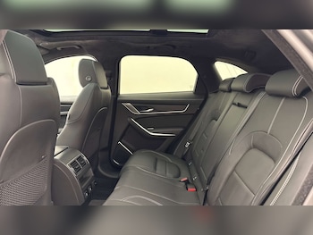 Used Jaguar F-Pace 2024 for sale - 79251174: Photo