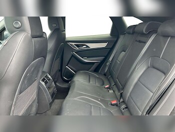 Used Jaguar F-Pace 2023 for sale - 77861106: Photo