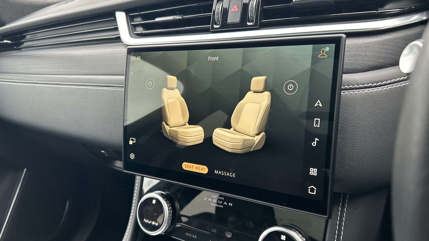 Used Jaguar F-Pace 2024 for sale - 77772379: Photo 30