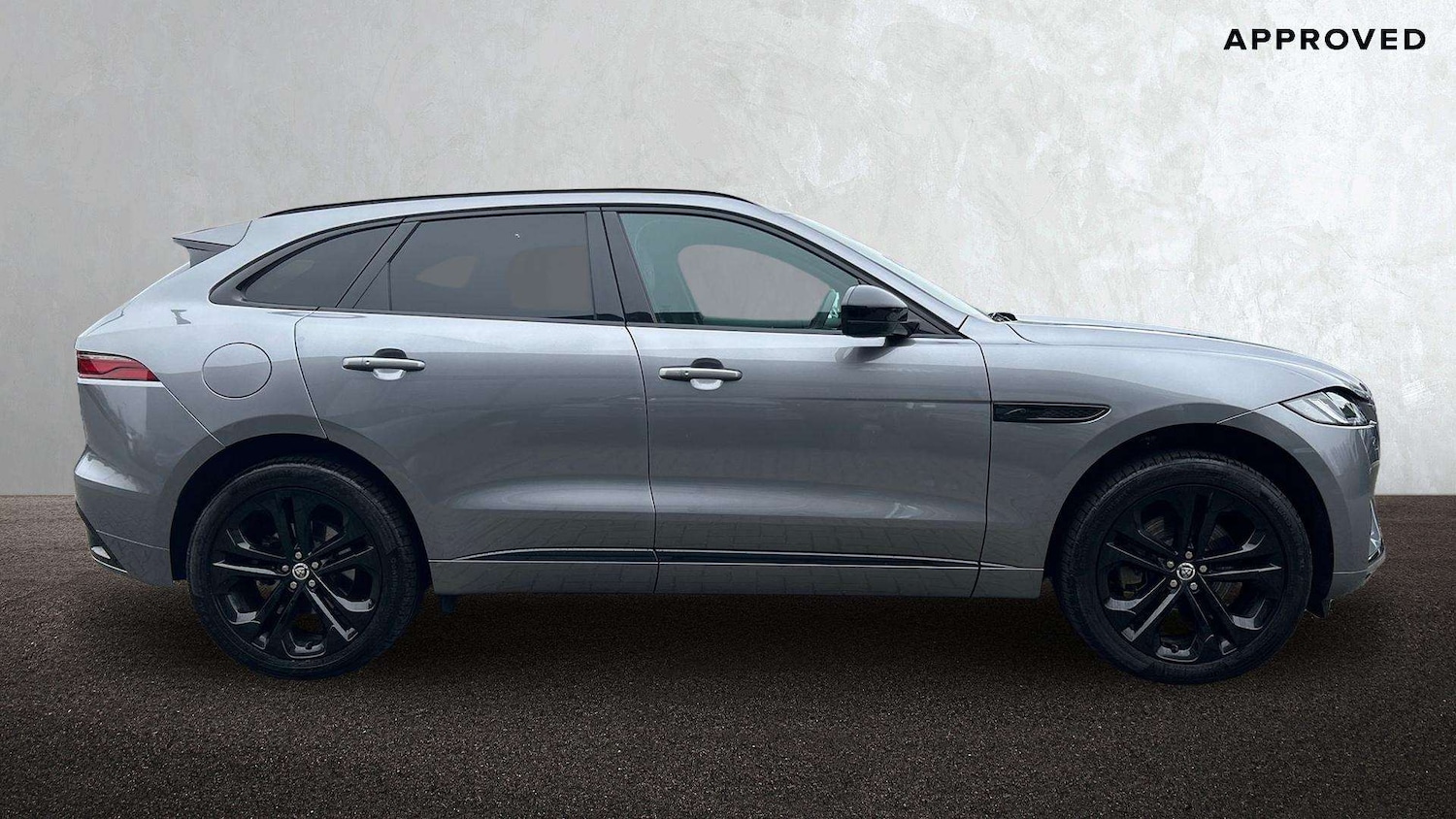 Used Jaguar F-Pace 2024 for sale - 77772379: Photo 5