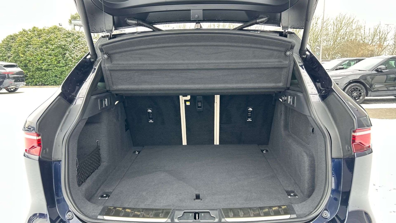 Used Jaguar F-Pace 2024 for sale - 77123333: Photo 10