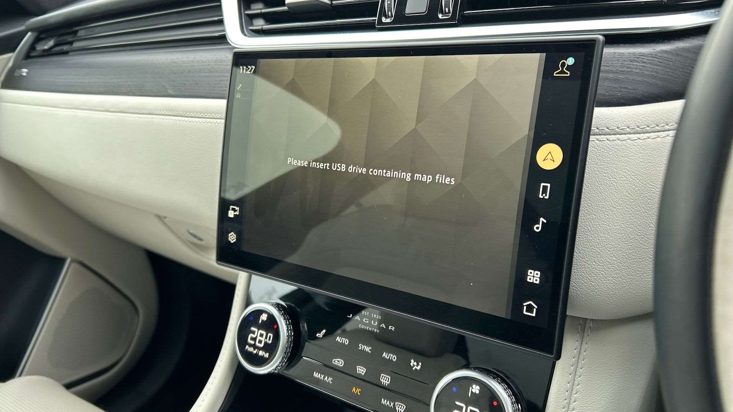 Used Jaguar F-Pace 2024 for sale - 77123333: Photo 11