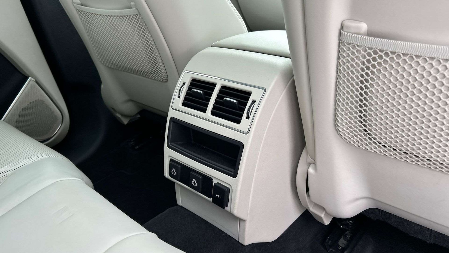 Used Jaguar F-Pace 2024 for sale - 77123333: Photo 18