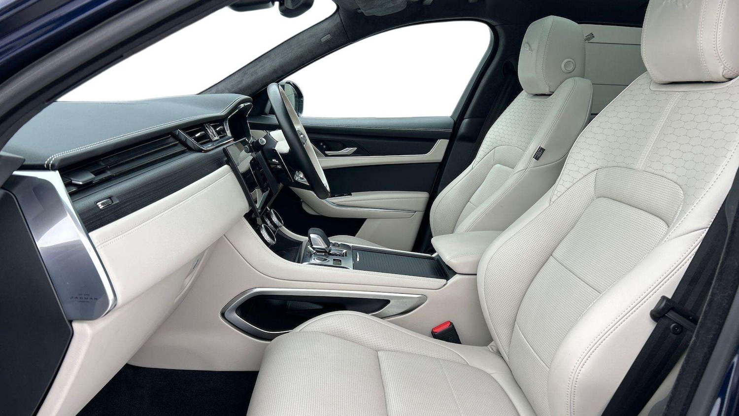 Used Jaguar F-Pace 2024 for sale - 77123333: Photo 3