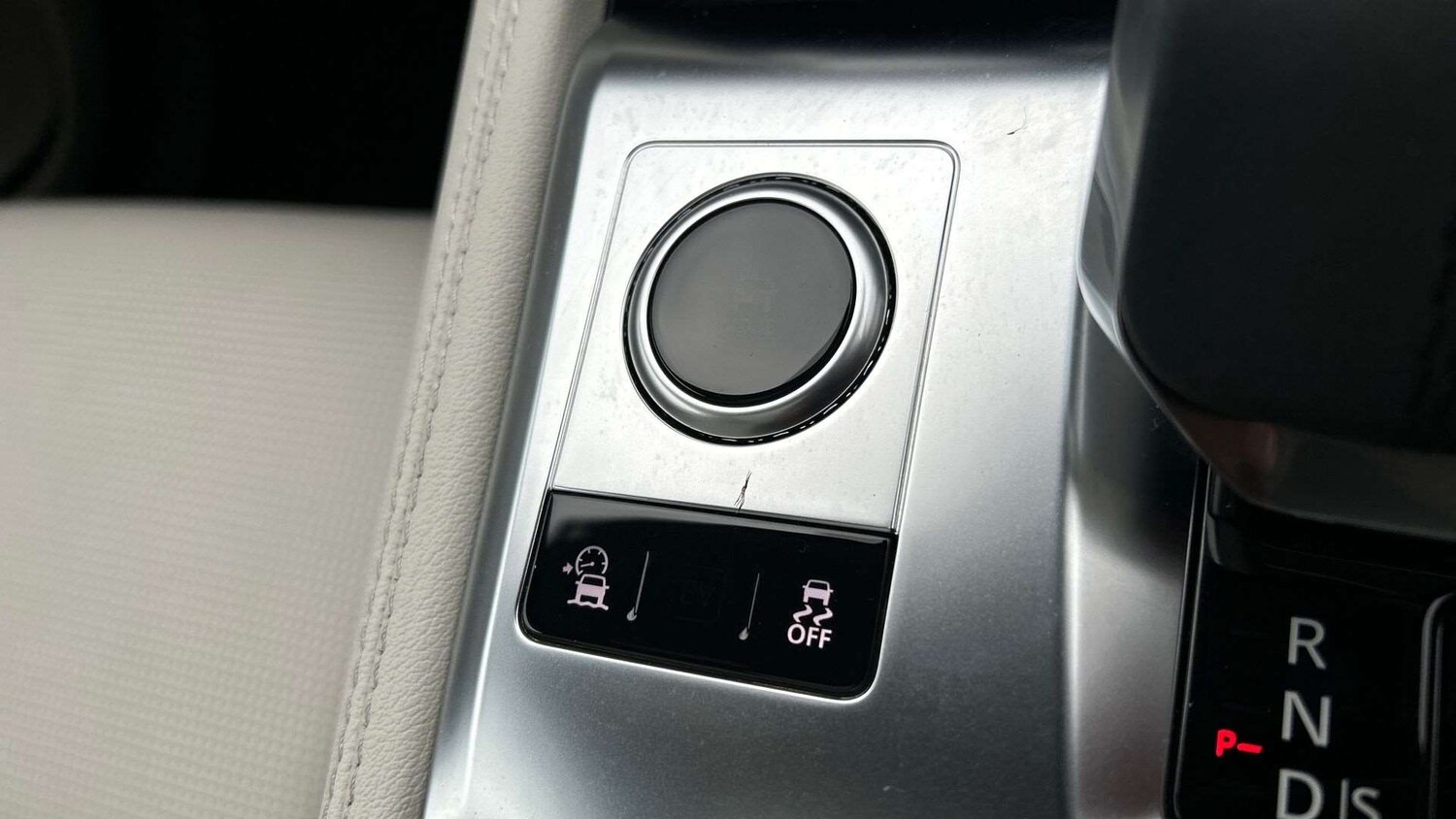 Used Jaguar F-Pace 2024 for sale - 77123333: Photo 35