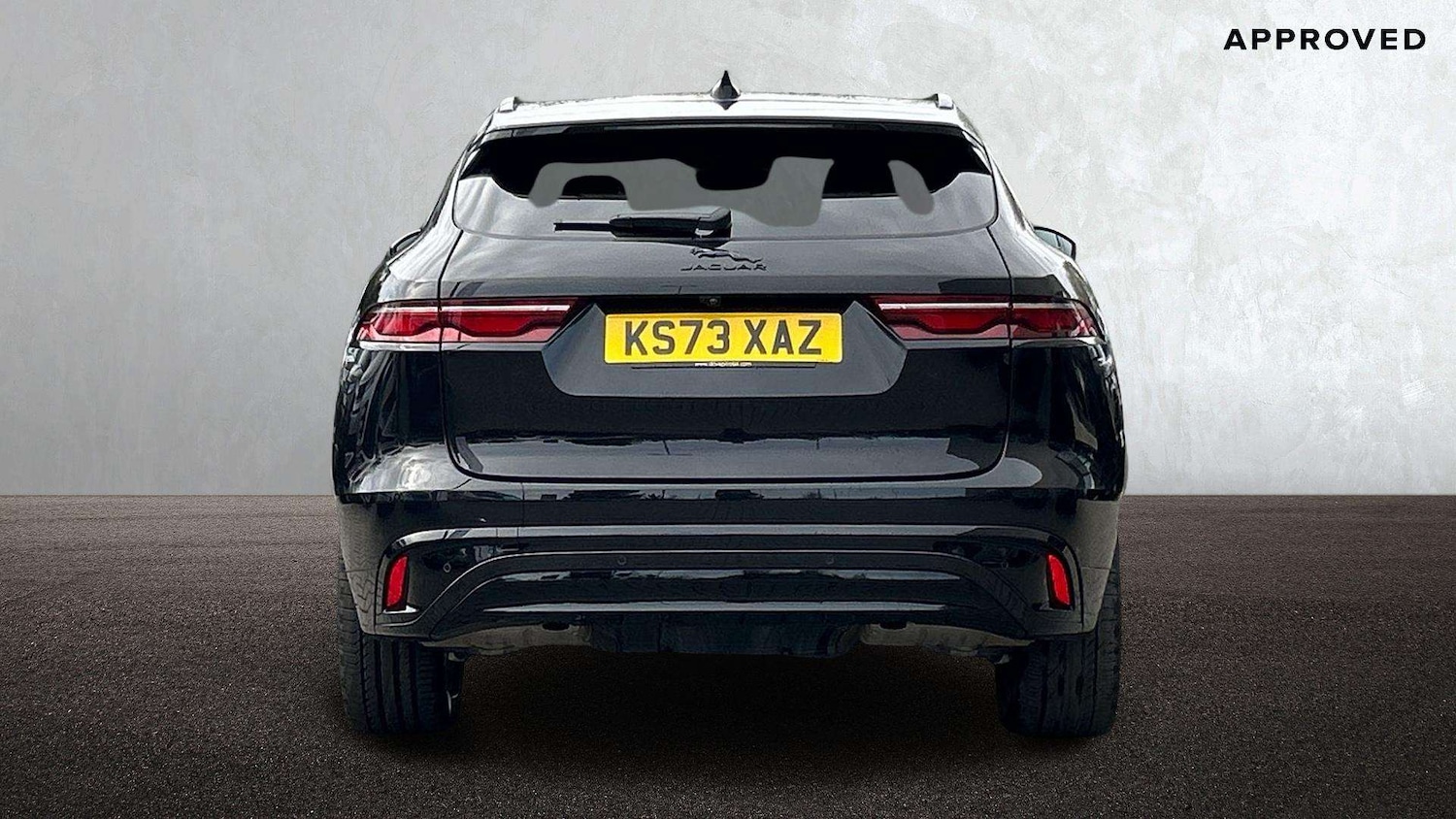 Used Jaguar F-Pace 2023 for sale - 77827381: Photo 6