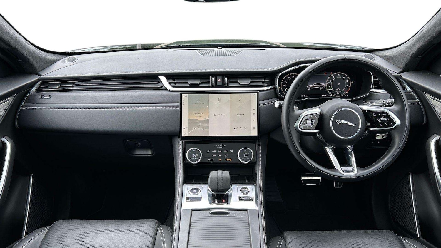 Used Jaguar F-Pace 2023 for sale - 77827381: Photo 9