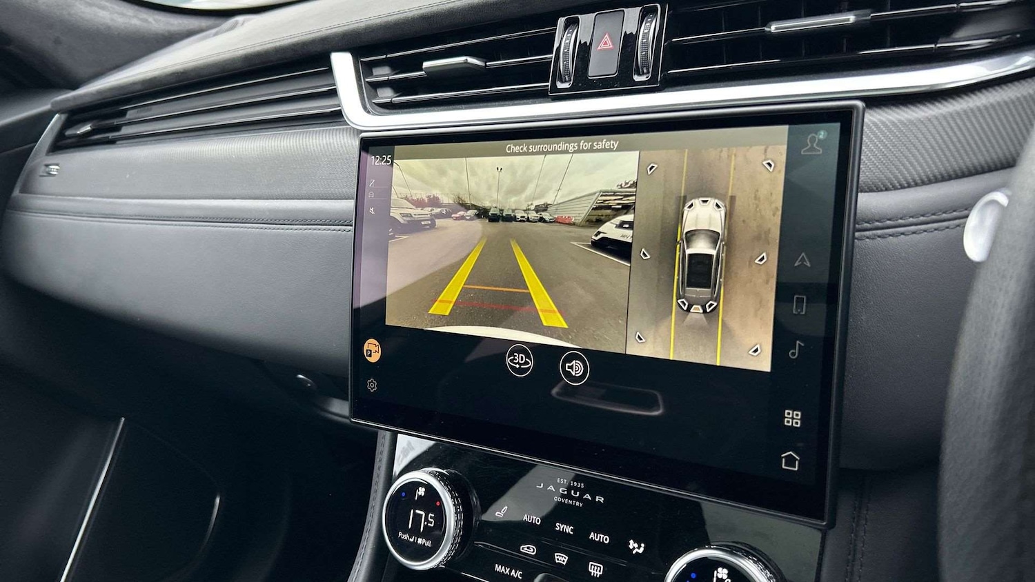 Used Jaguar F-Pace 2024 for sale - 76460301: Photo 12