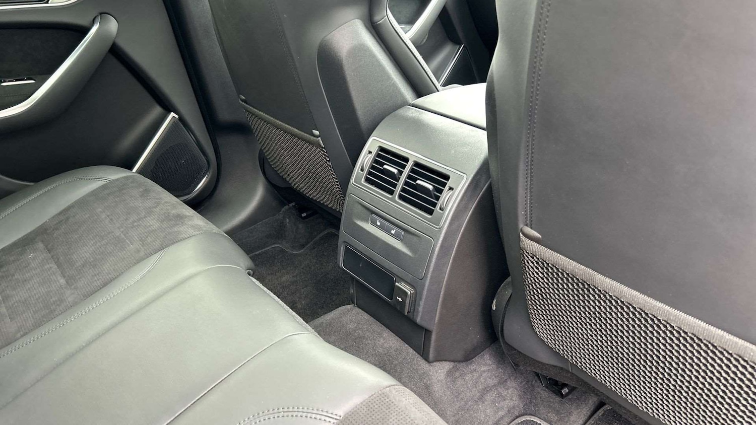 Used Jaguar F-Pace 2024 for sale - 76460301: Photo 18