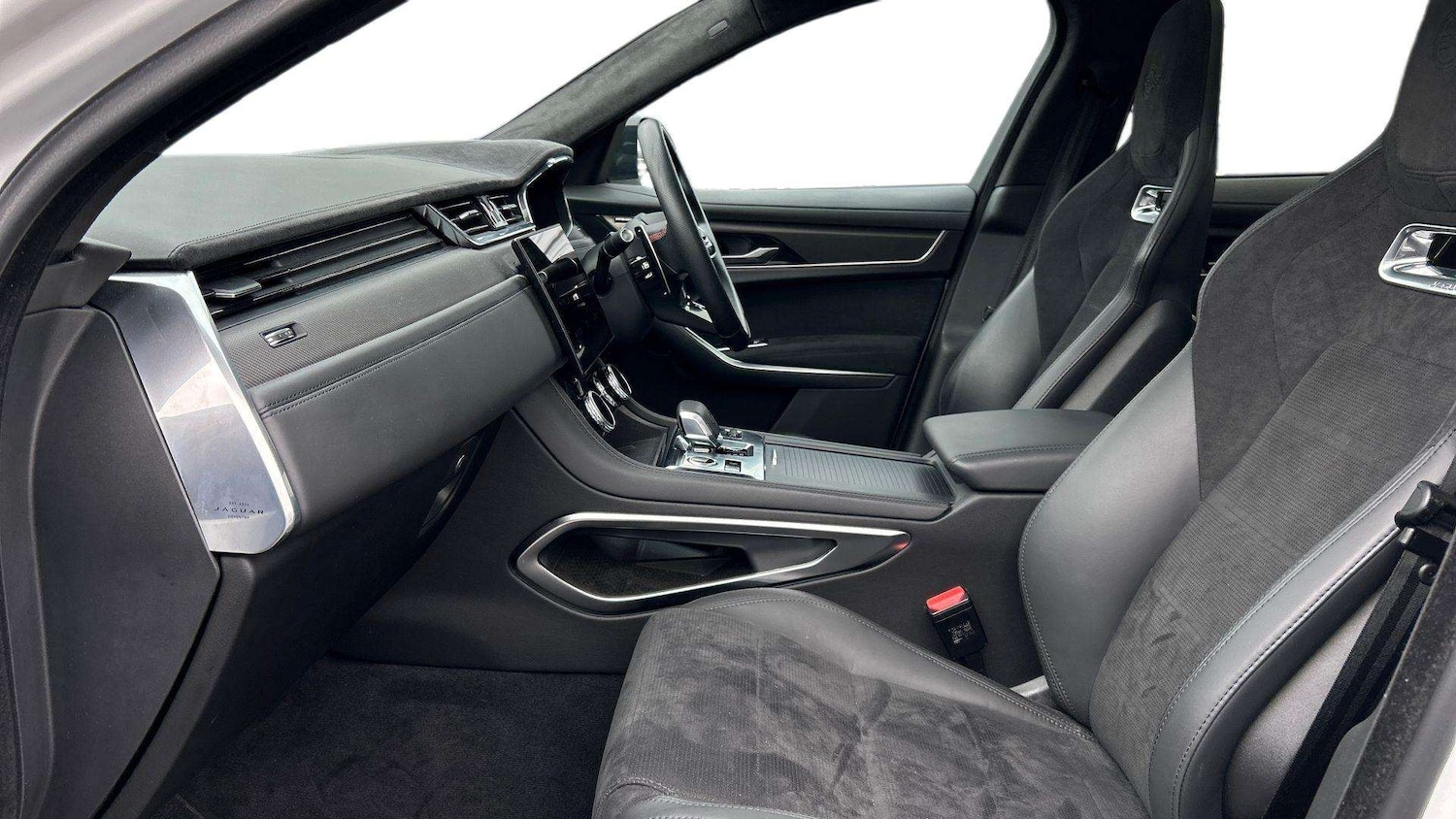 Used Jaguar F-Pace 2024 for sale - 76460301: Photo 3