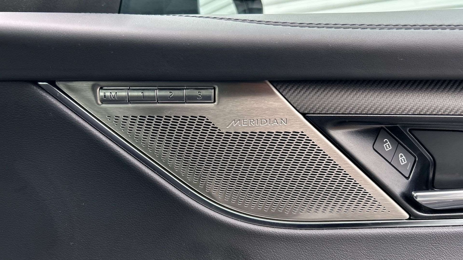 Used Jaguar F-Pace 2024 for sale - 76460301: Photo 31