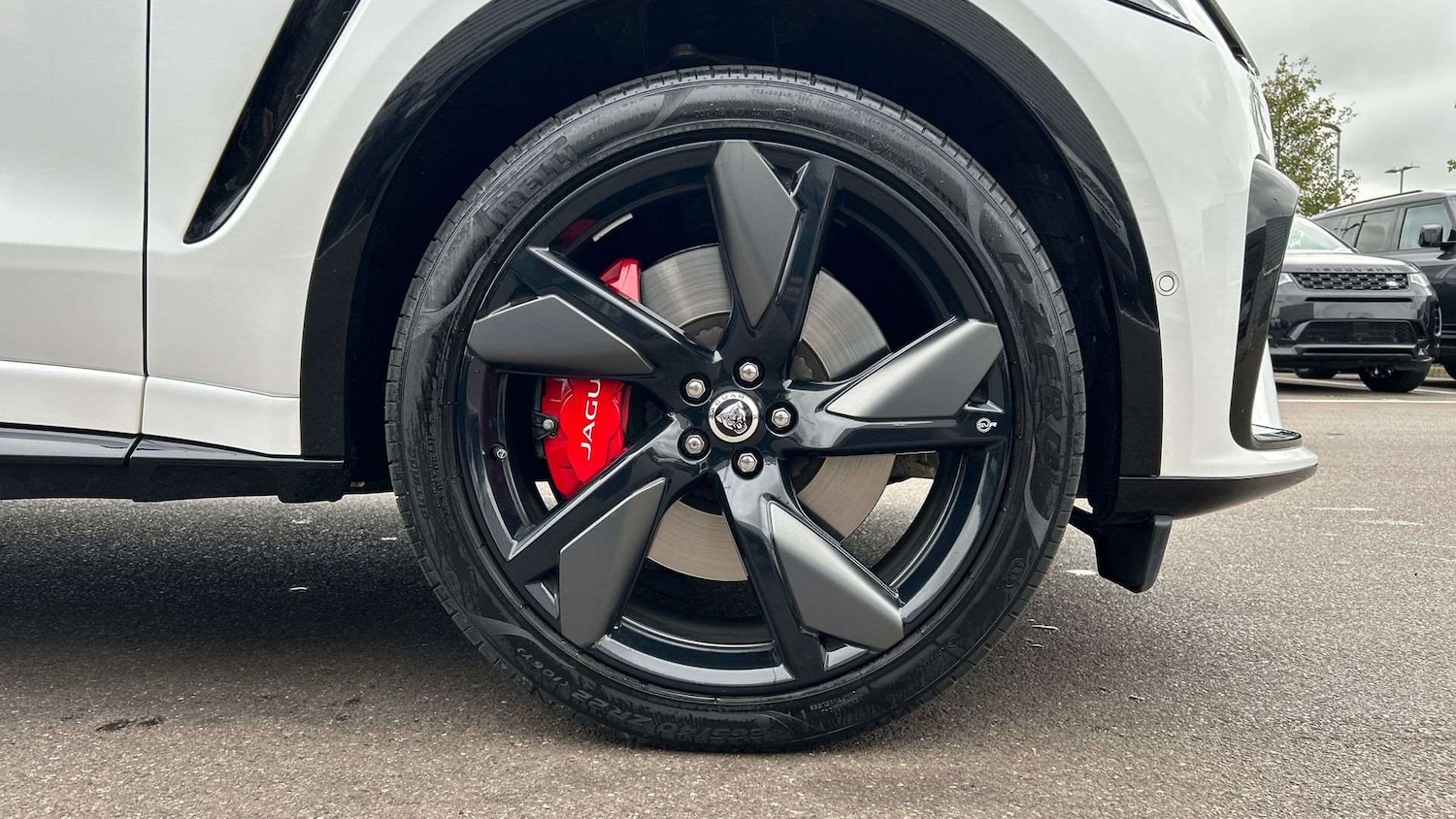 Used Jaguar F-Pace 2024 for sale - 76460301: Photo 8