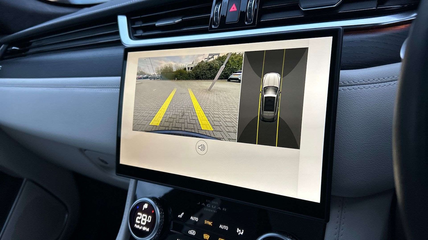 Used Jaguar F-Pace 2024 for sale - 76804814: Photo 12